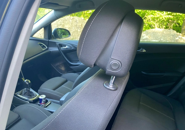 Opel Astra cena 37500 przebieg: 218087, rok produkcji 2015 z Bychawa małe 407